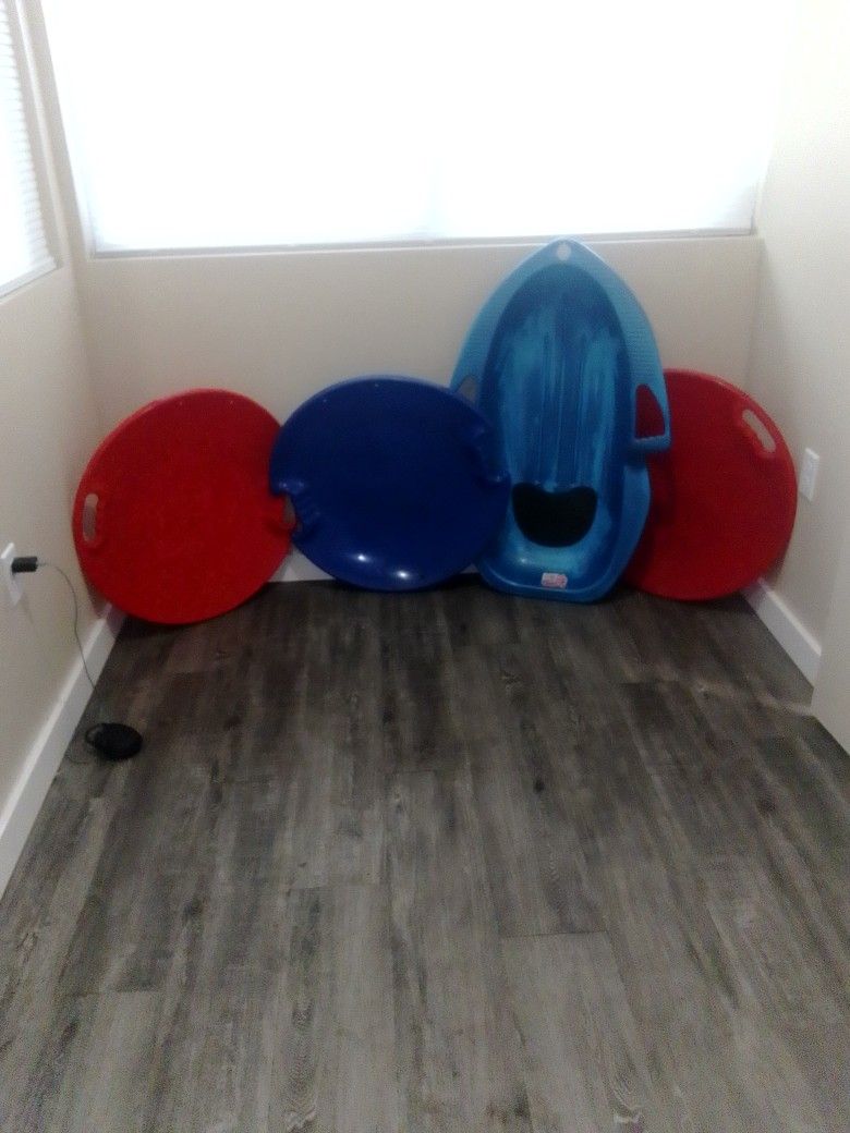 Snow Toys