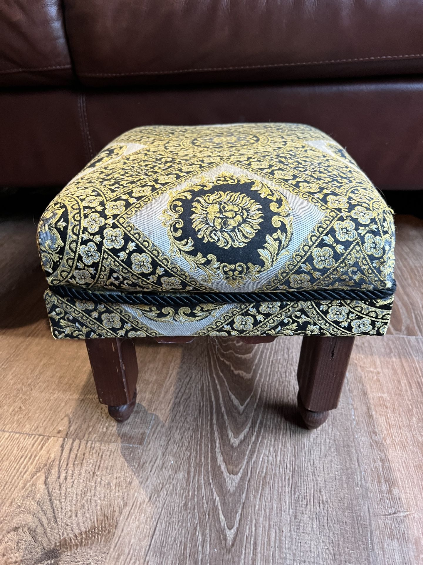Small Upholstered Cushioned Wooden Foot Stool Rest Gold Black
