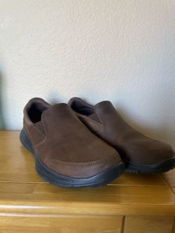 Like New Sketchers 12 Wide