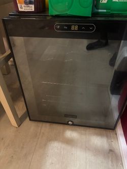 Mini fridge