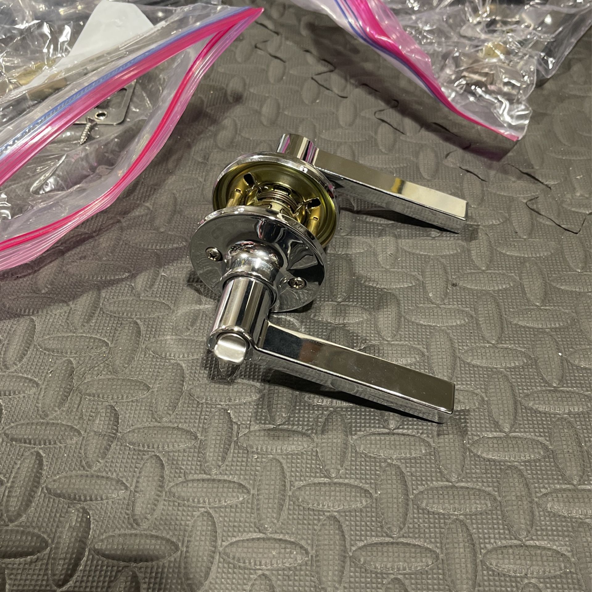 SCHLAGE DOOR HANDLE WITH DUMMY LOCK