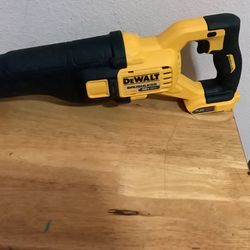 Dewalt FlexVolt 60V Saw