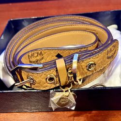 NWT-MCM Pet Leash In Monogram Print Leather