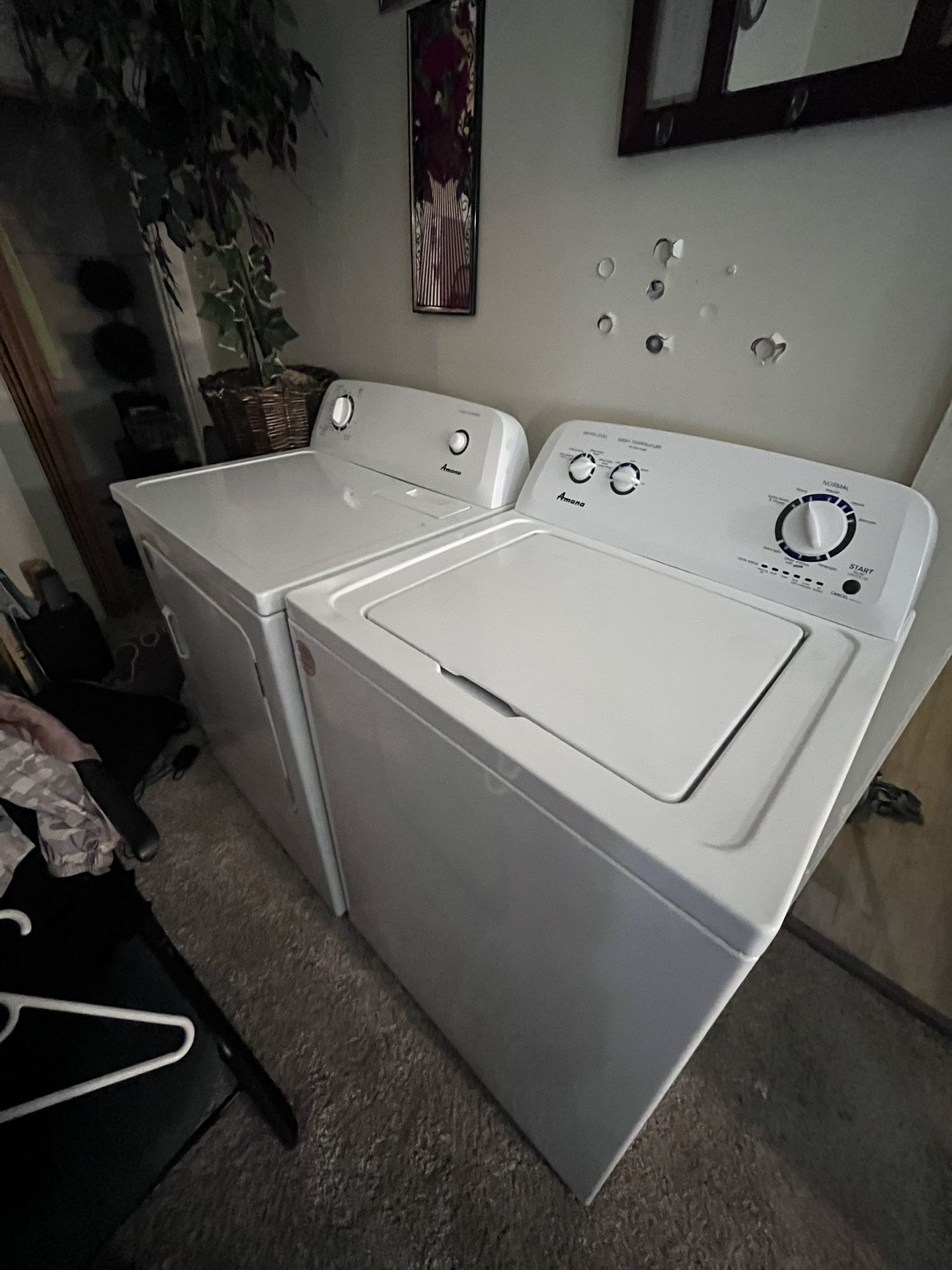 Washer and dryer set