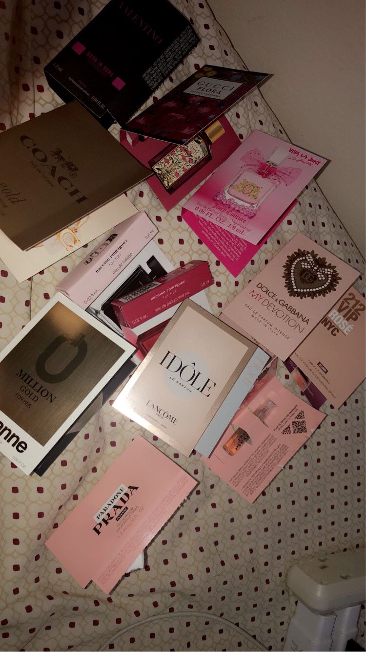 Macy’s Perfume Samples