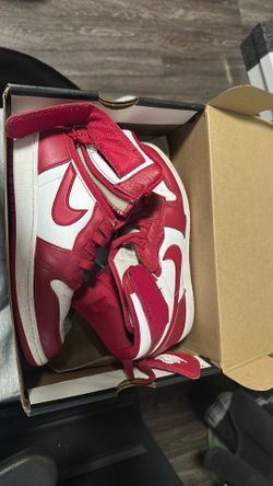 Jordan 1 size 5.5