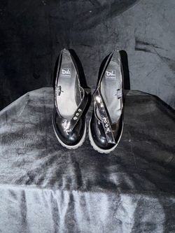 Betsey Johnson Black Patent Platform Heels