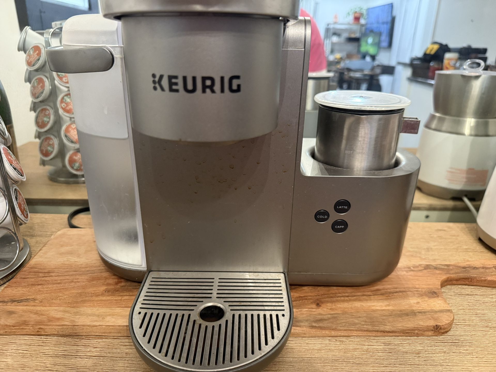 Keurig Coffee & Latte Maker