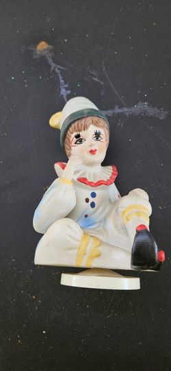 Figurine