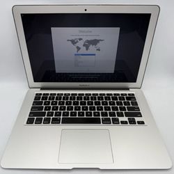 MacBook Air 13-inch 2ghz Core i7 Like New