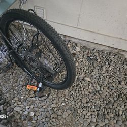 ***EDIT. See Bottom Of Page***Stolen Bike, Cut Frame At Front Wheel
