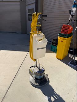 Floor Cleaning Machine