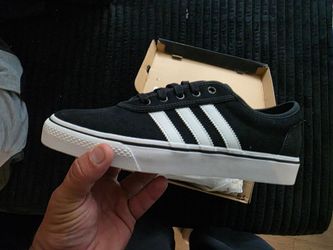 Adidas ease black and white size 9 us men