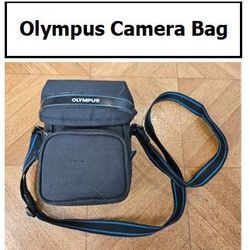 Camera bag by Olympus: Like-new