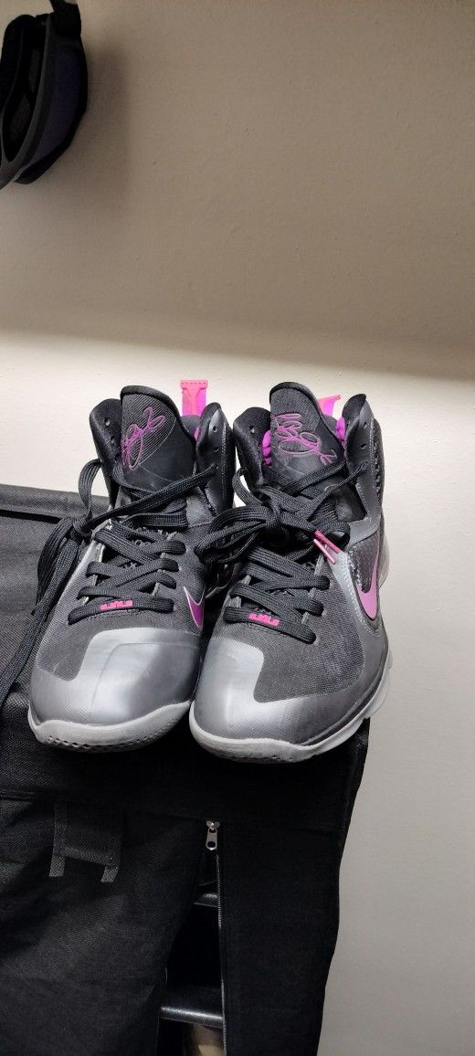 Nike LeBron Miami Night 2011