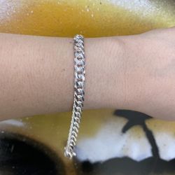 STERLING SILVER BRACELET 