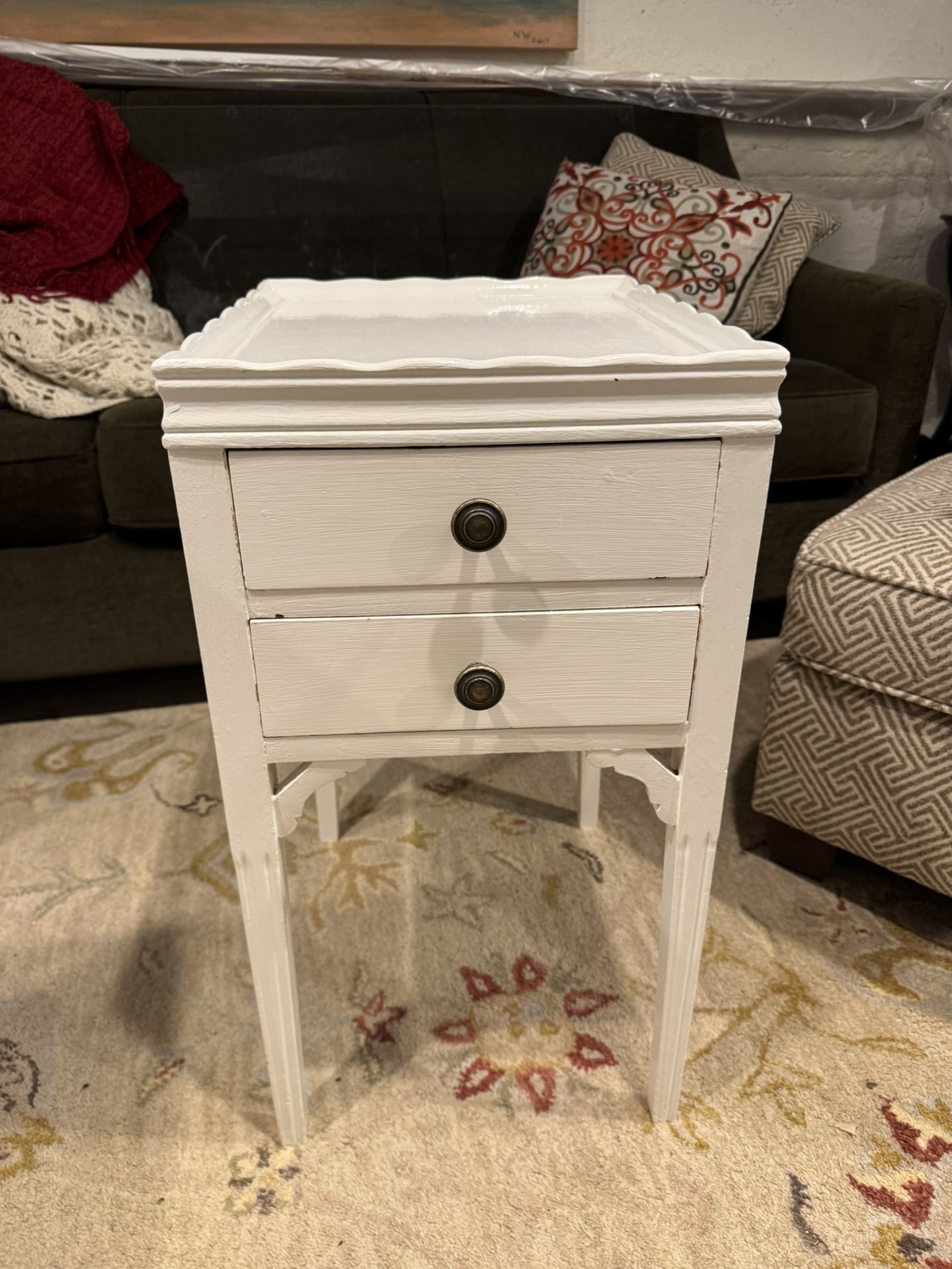 Antique nightstand/side table