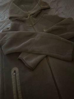 Nike Tech Fleece Full-Zip Hoodie