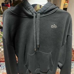 Alo Hoodie Size Medium 2 Under Armour Pants Size Medium Lululemon Size Medium