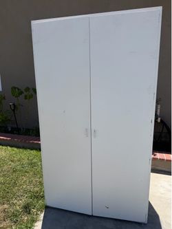 Closet for clothes