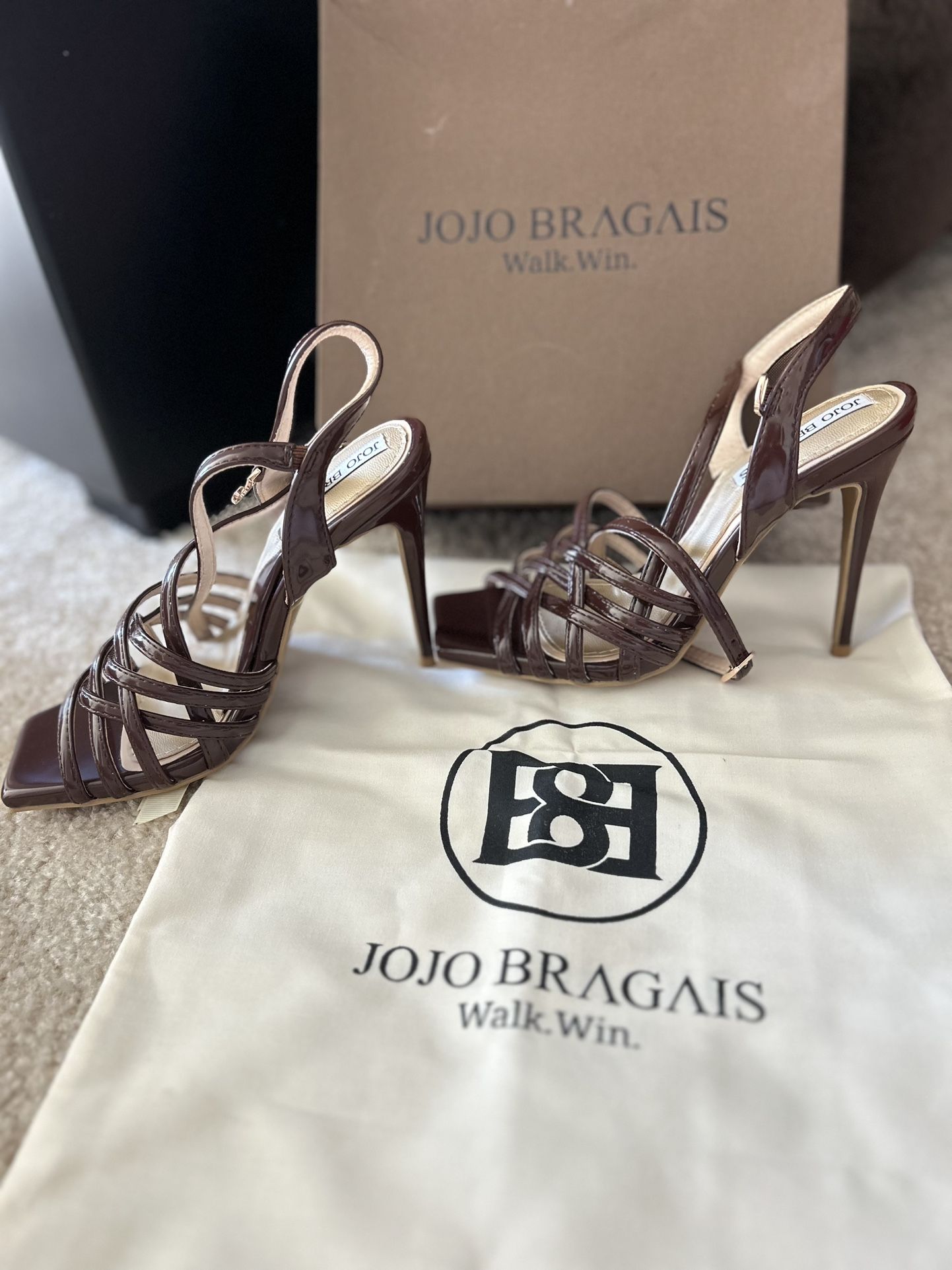 Jojo Bragais Designs A Shoe Inspired by Chelsea Manalo