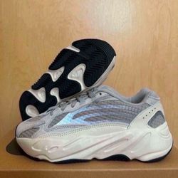 Adidas Yeezy Boost 700 Wave Runner B75571 Men's Size 5 / 6 Womens Brand New