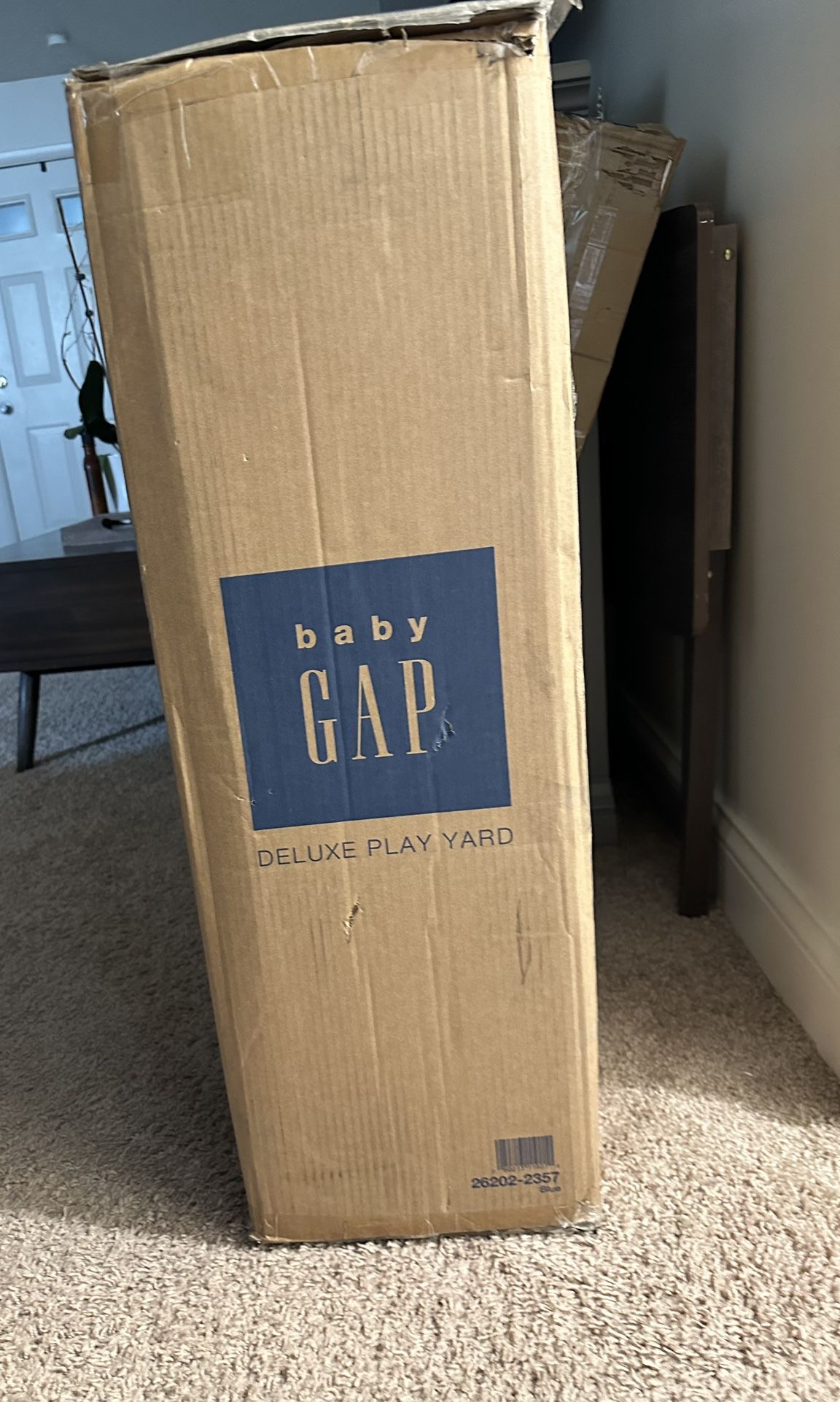 GAP babyGap Deluxe Play Yard, Navy Camo