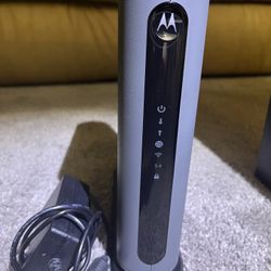 Comcast Approved Motorola Cable Modem with power cable