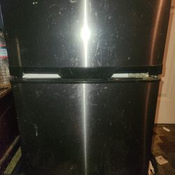 Midea Refrigerator 