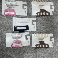 Hair Clips And Shades 