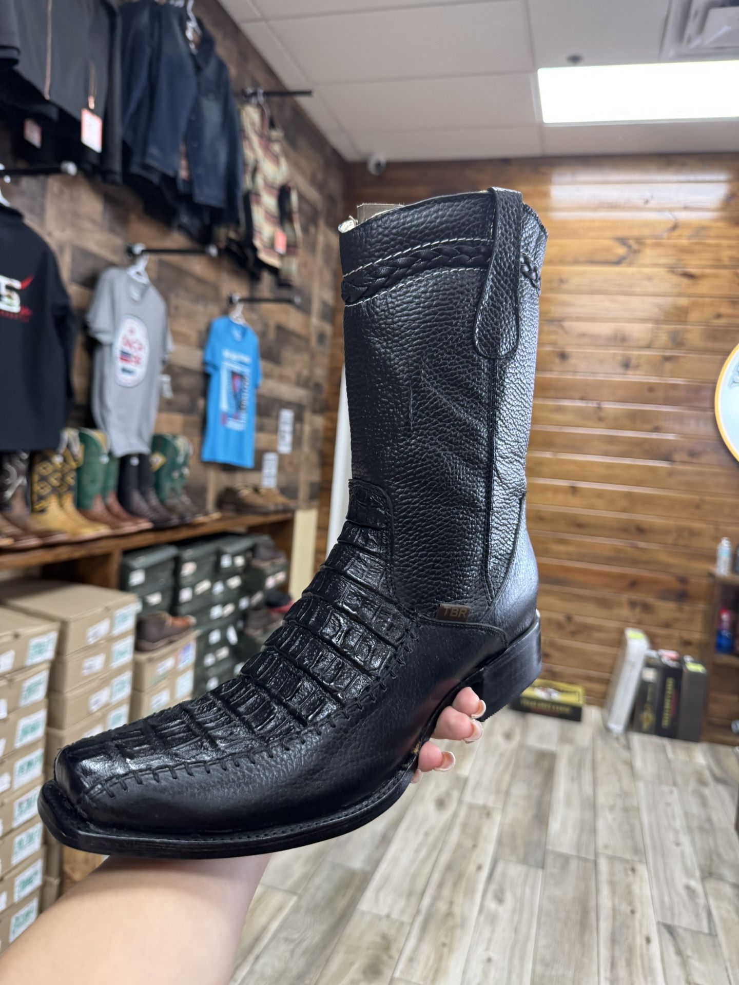 boot black