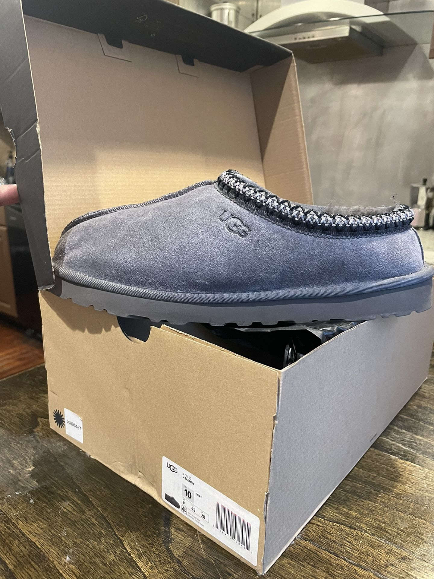 Ugg