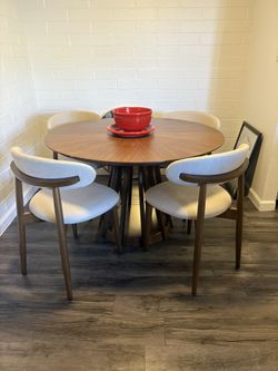 COLOMAY Mid Century Kitchen Table 