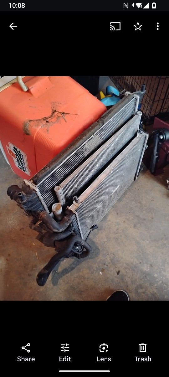 2011 Jaguar Radiator Complete $250