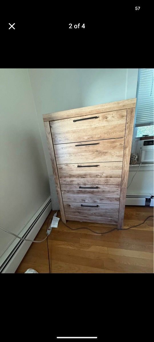 Dresser From Jordan's Furniture