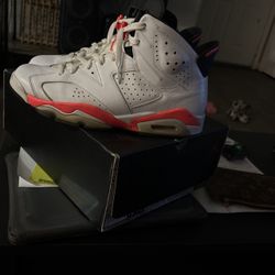 Retro  Jordan 6 Infrared -white 10.5