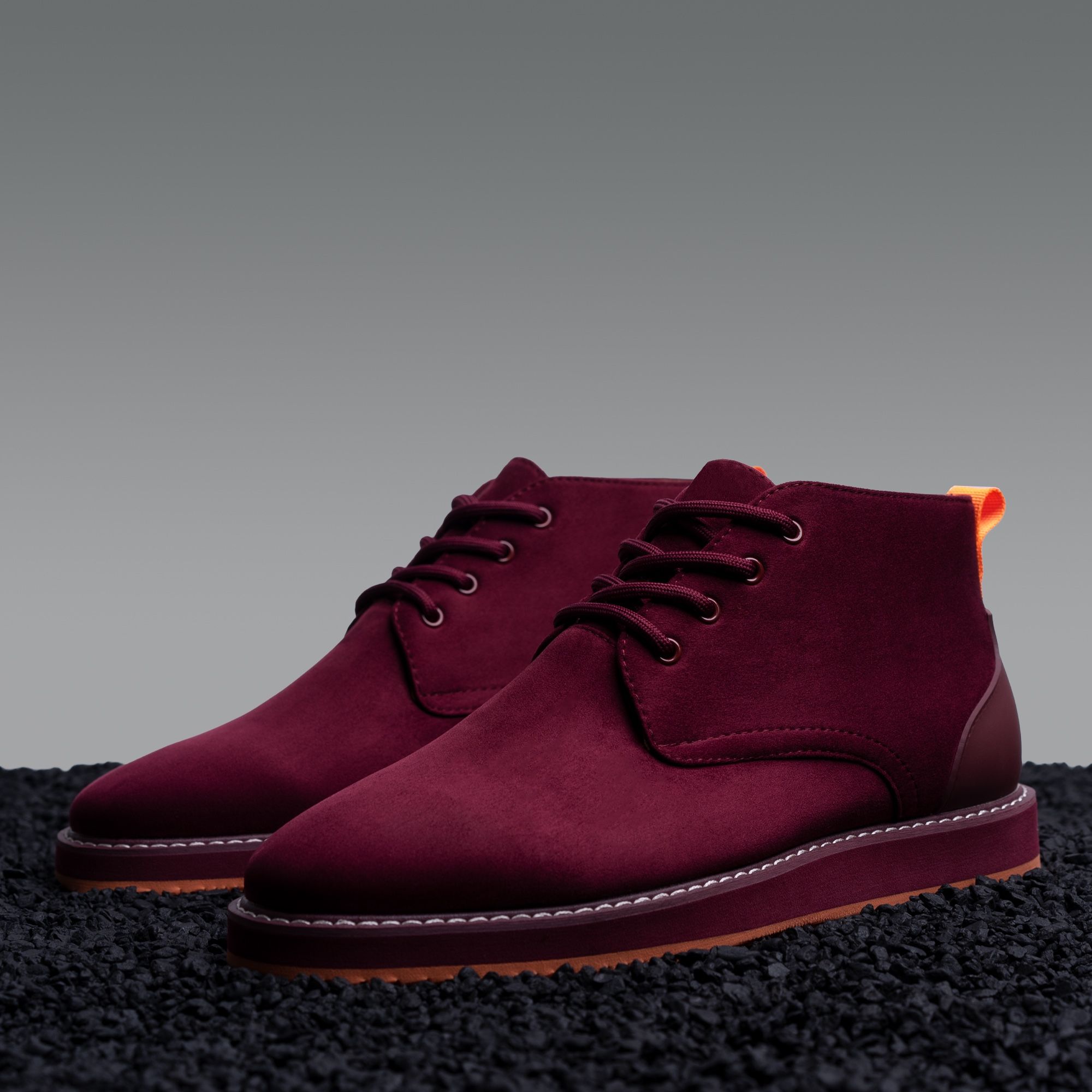 CLASSIC MEN CASUAL CHUKKA SNEAKER WINE