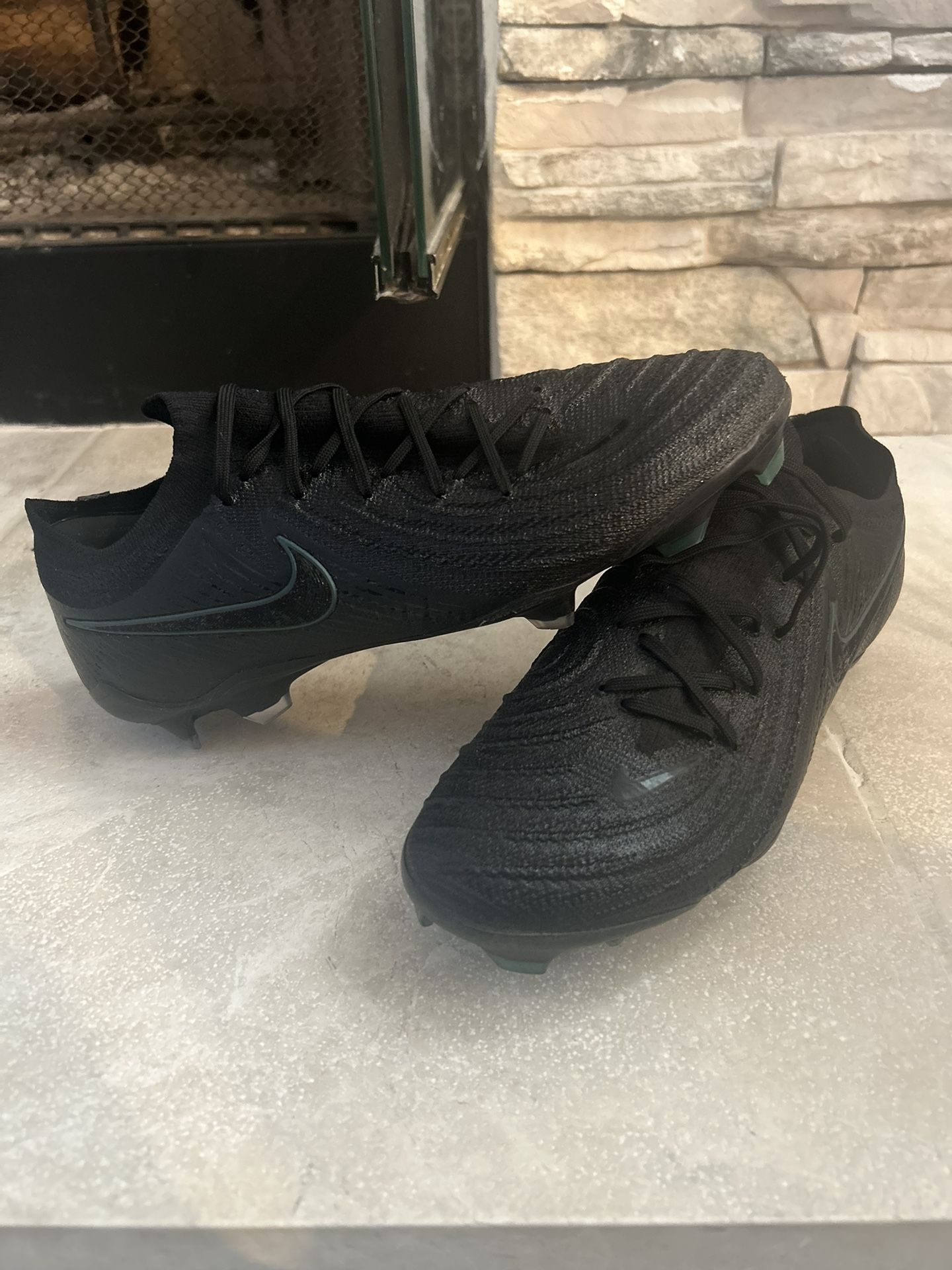 Soccer Cleat Size 8.5