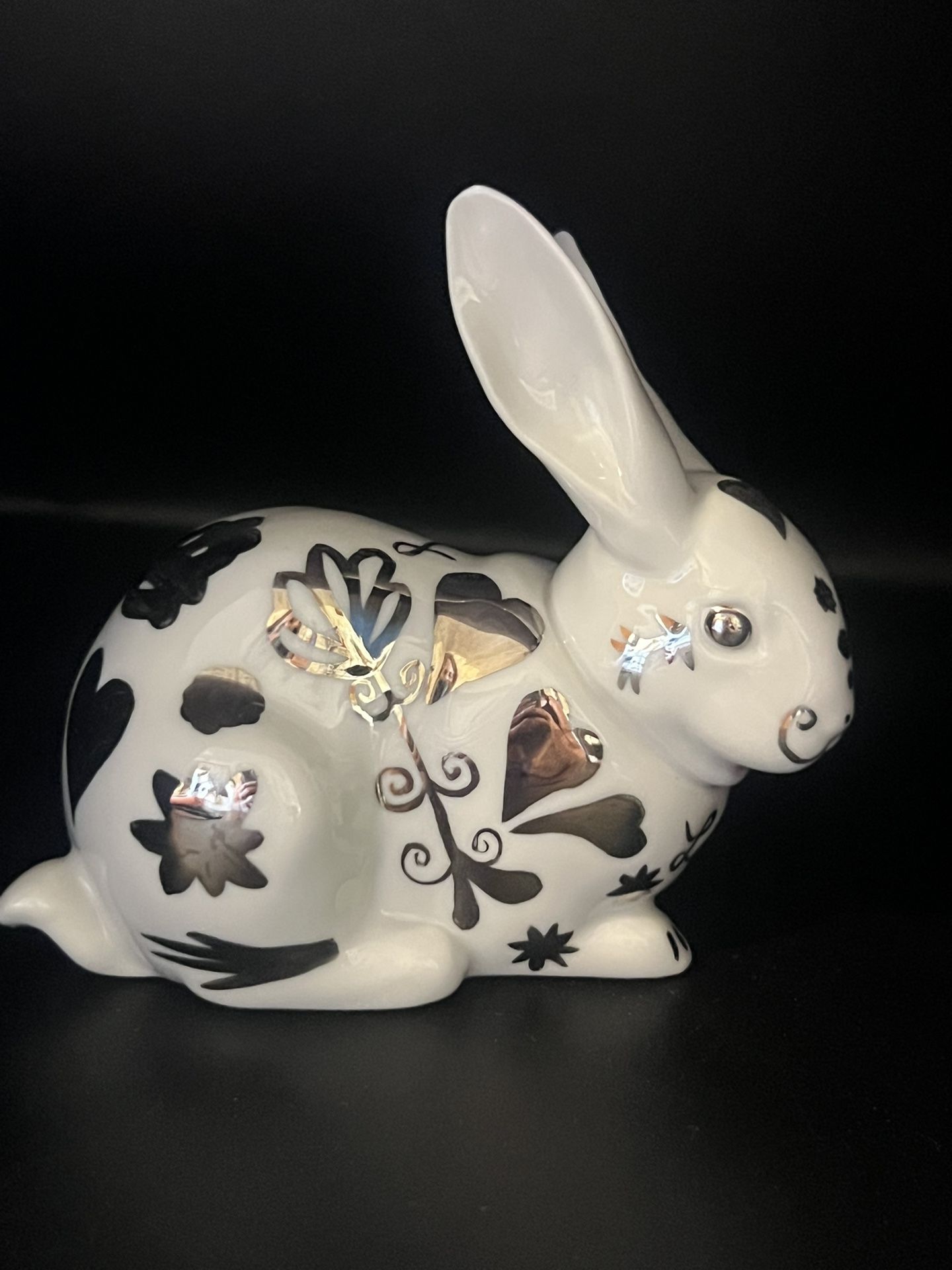 Retired 2006 Ladro Attentive Bunny (Re-Deco) With Hand Painted Design-Marked-Harder To Find One