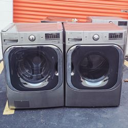 Lg Jumbo Washer And Dryer 