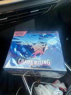 Pokemon chaos rising elite trainer box