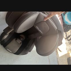 Recaro Children Car Seat 💺 