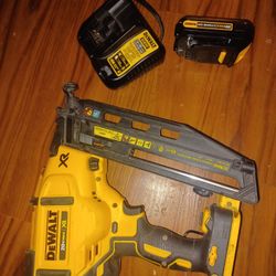 Dewalt  20 Vl Finish Gun  16 Gauge