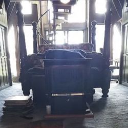 Paul Bunyan Four Post Bed 