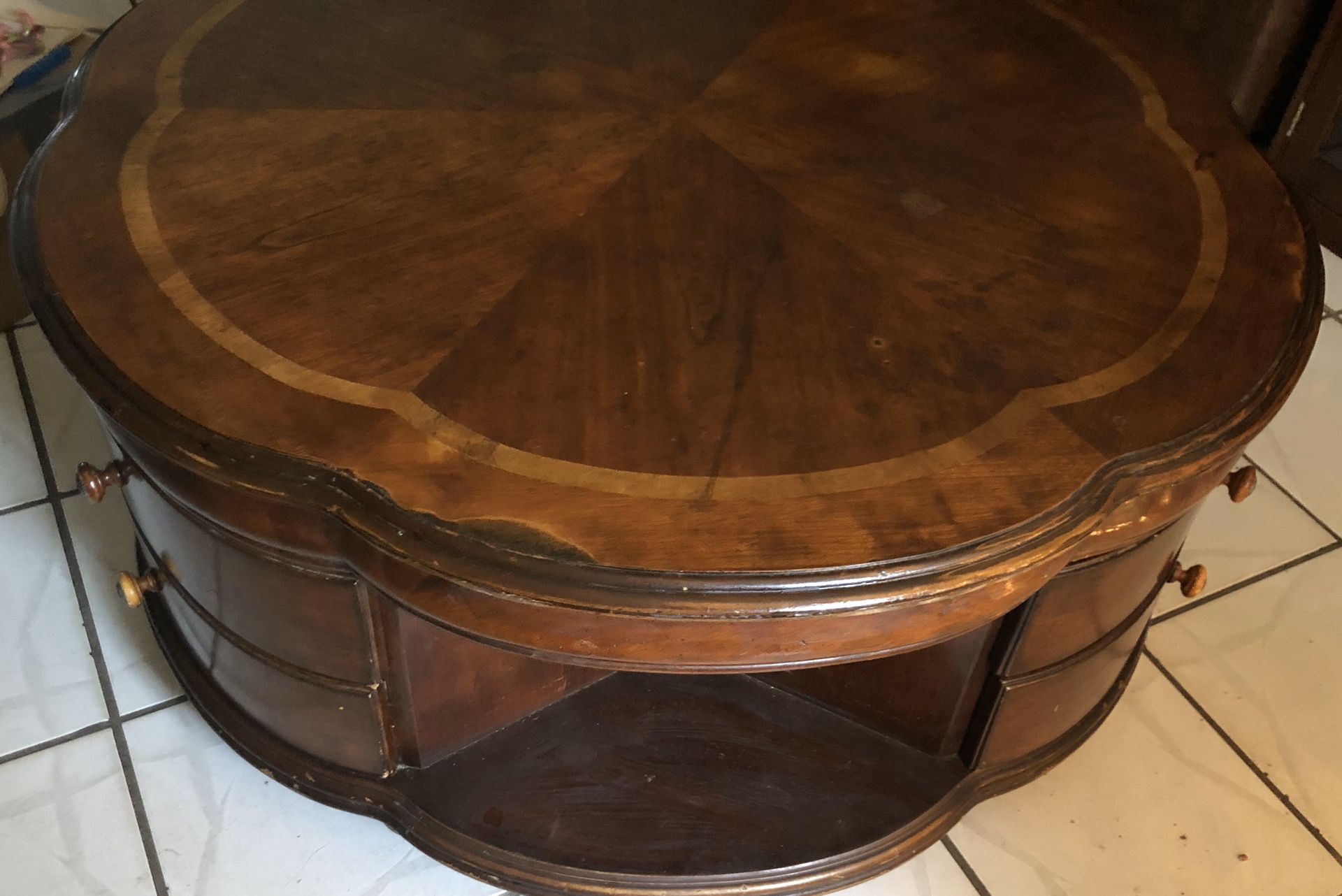 Round coffee table solid wood