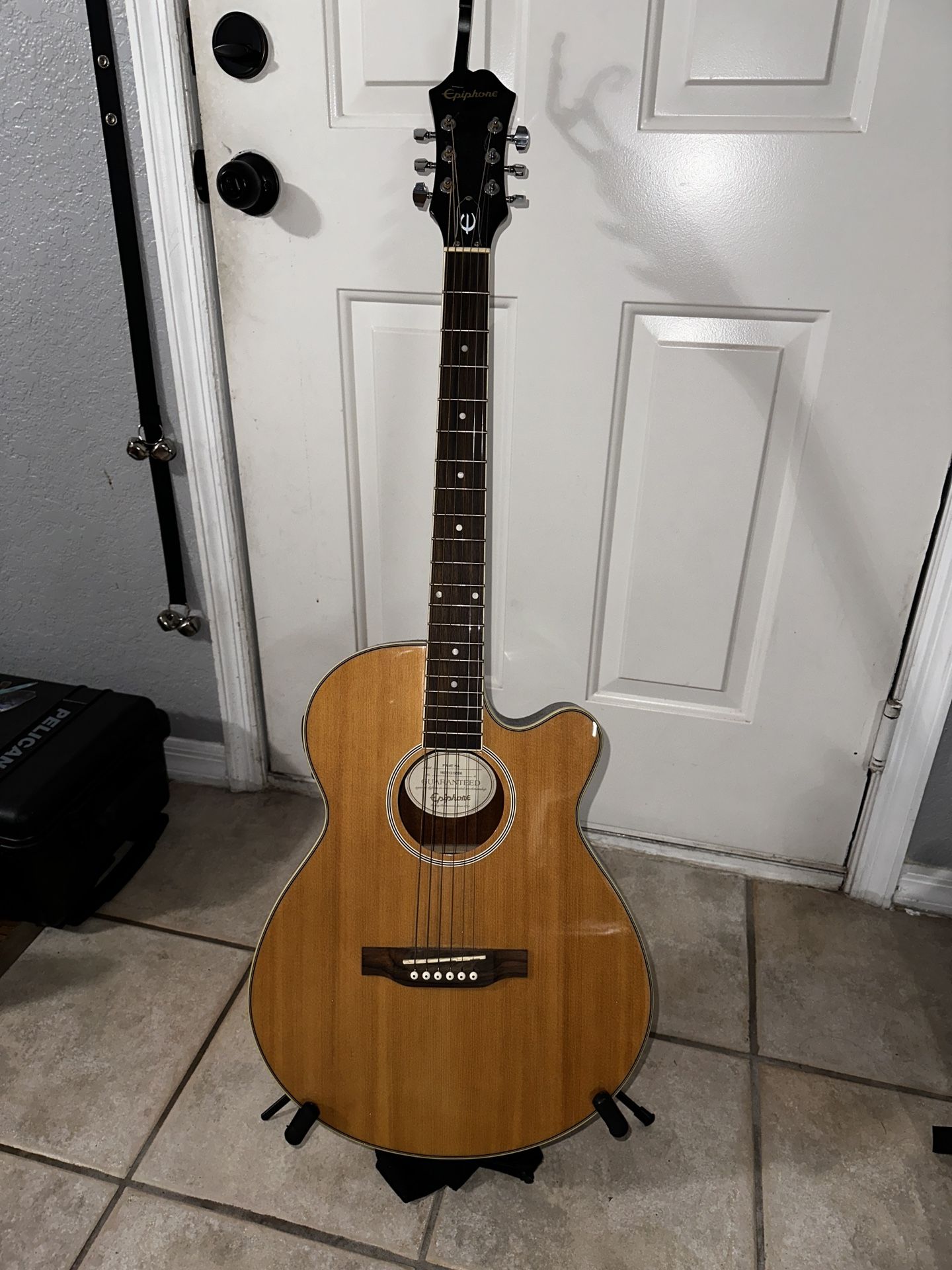 EPHIPHONE PR-4E NA Acoustic/Electric Guitar, Natural