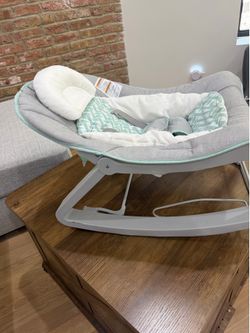 Infant Rocker/Bouncer – Excellent Condition – $25