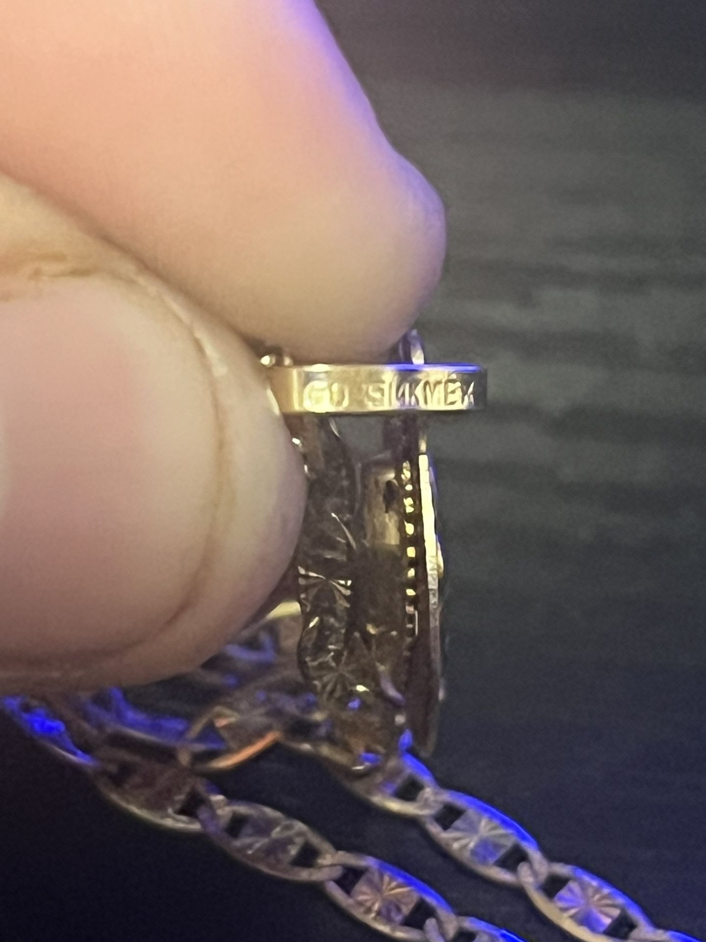 14 k pendat 10 k chain  I want 350 yoi get the pendat chain i want 100 flat  for the silver braclet 925 stamped 