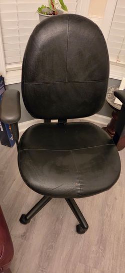 Computer chair