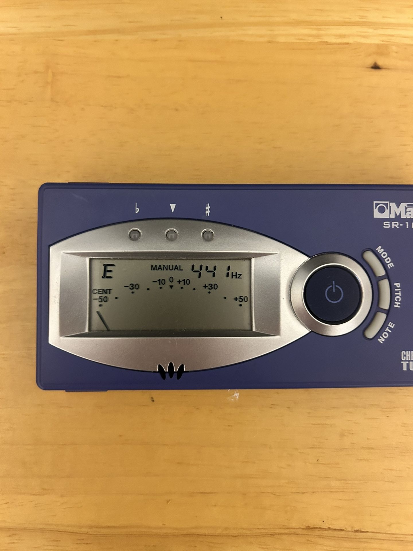 Digital Guitar & Bass Tuner -